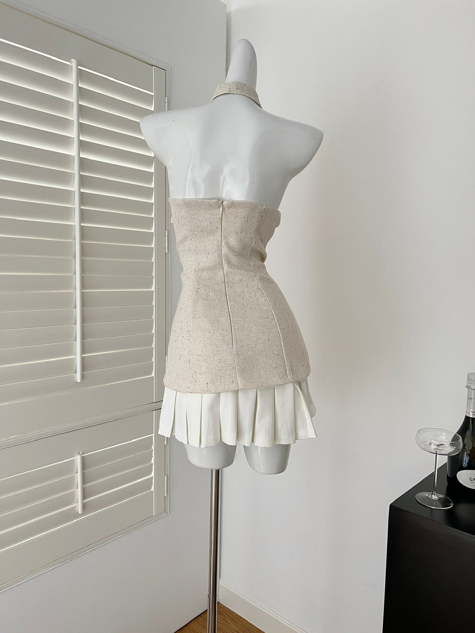 White and rich beauty tube top small fragrance flower atmosphere scarf pleated dress R2127