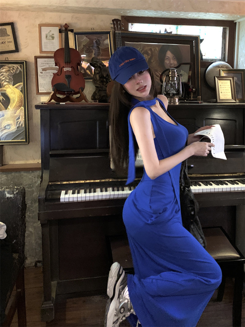 Suspender dress 2025 new style temperament figure-hugging waist slimming hip skirt R0570