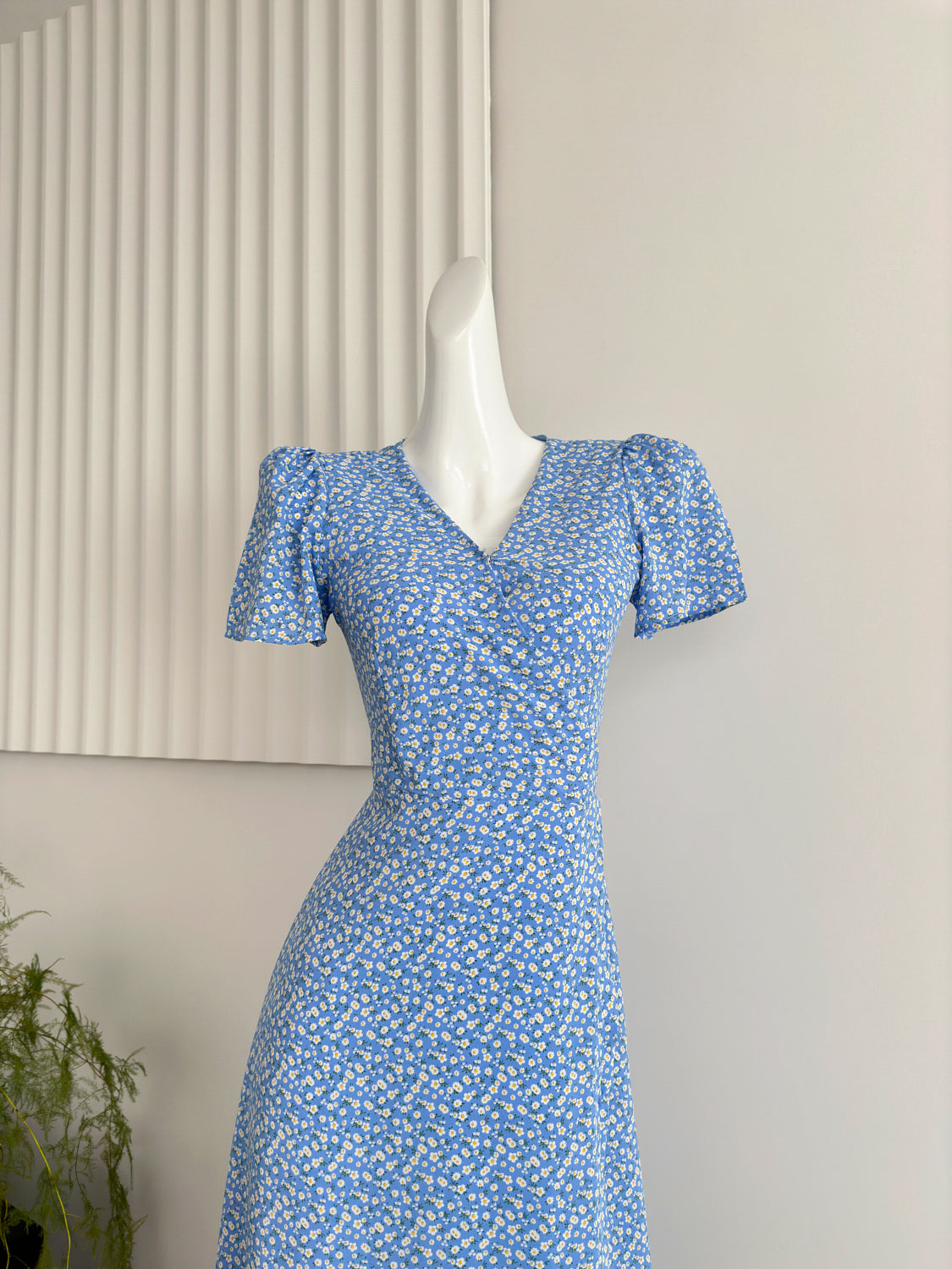 V-neck floral dress, loose short sleeves, waist-length holiday style long dress R2068