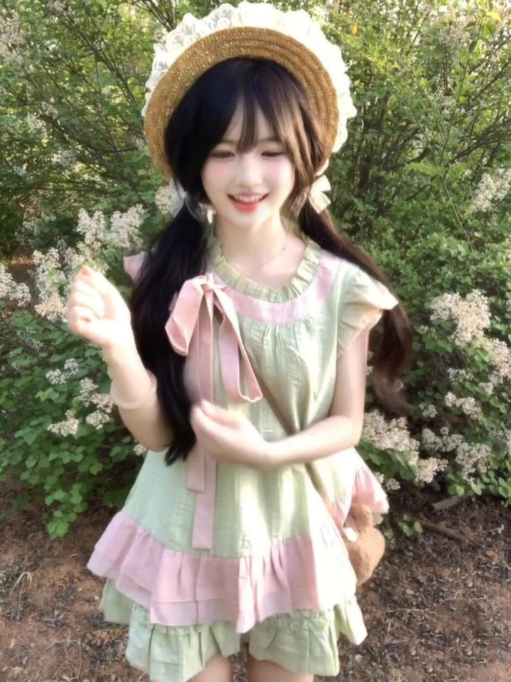 Pure outfit set casual green small flying sleeve top short skirt two-piece set R0834