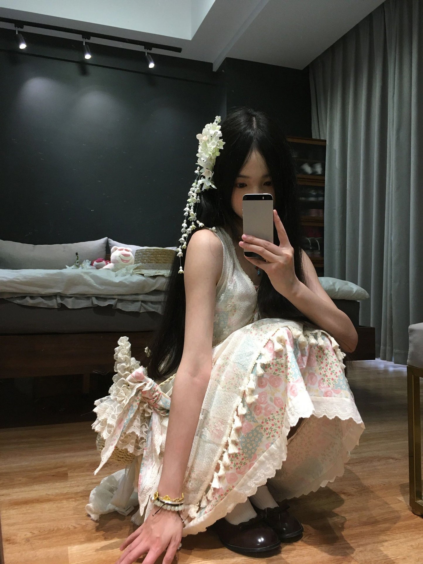 Gentle style floral suspender dress unique loose beautiful small skirt R0634