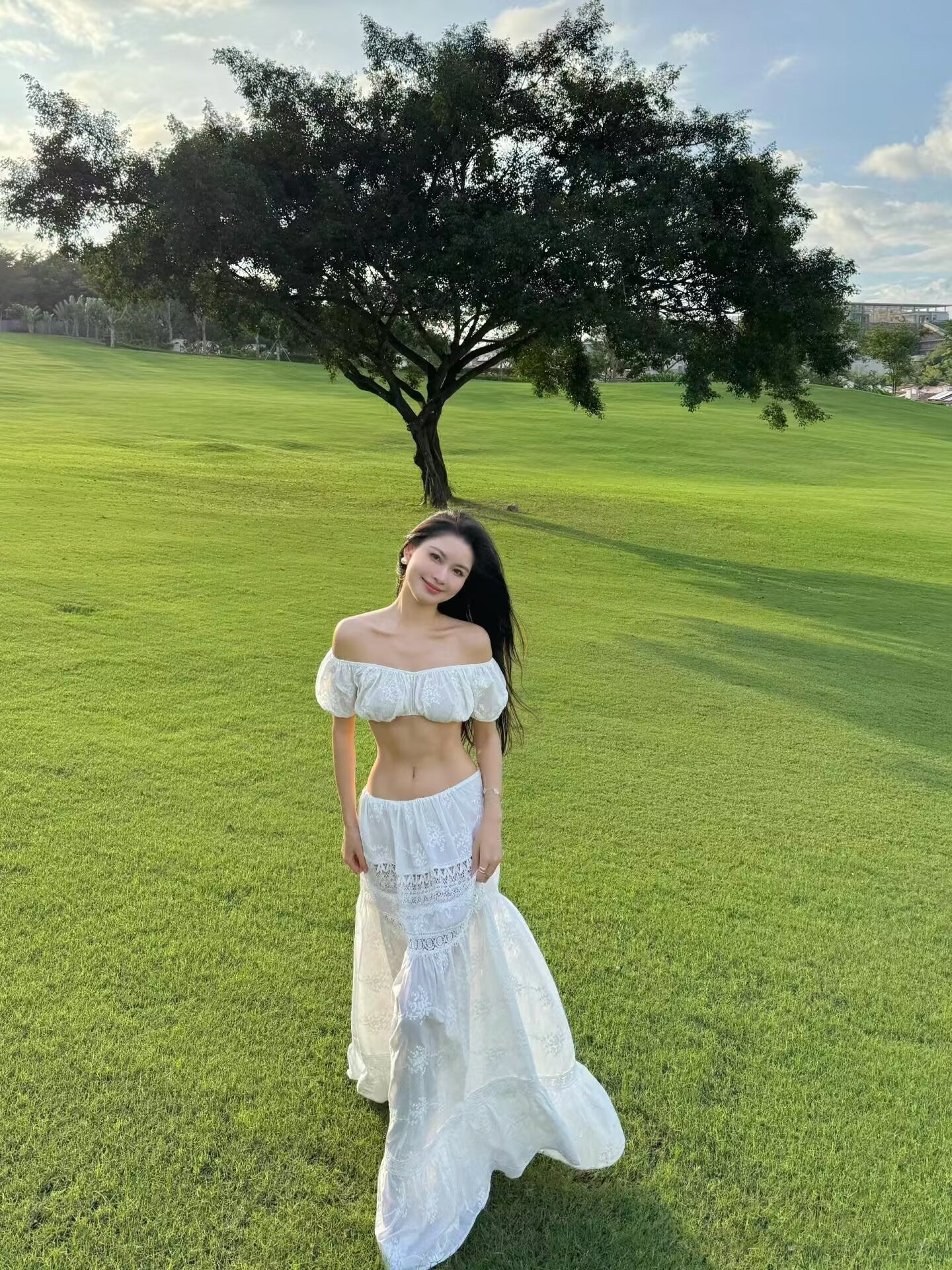 White tube top hot girl top feminine skirt two-piece set for beach vacation R1578