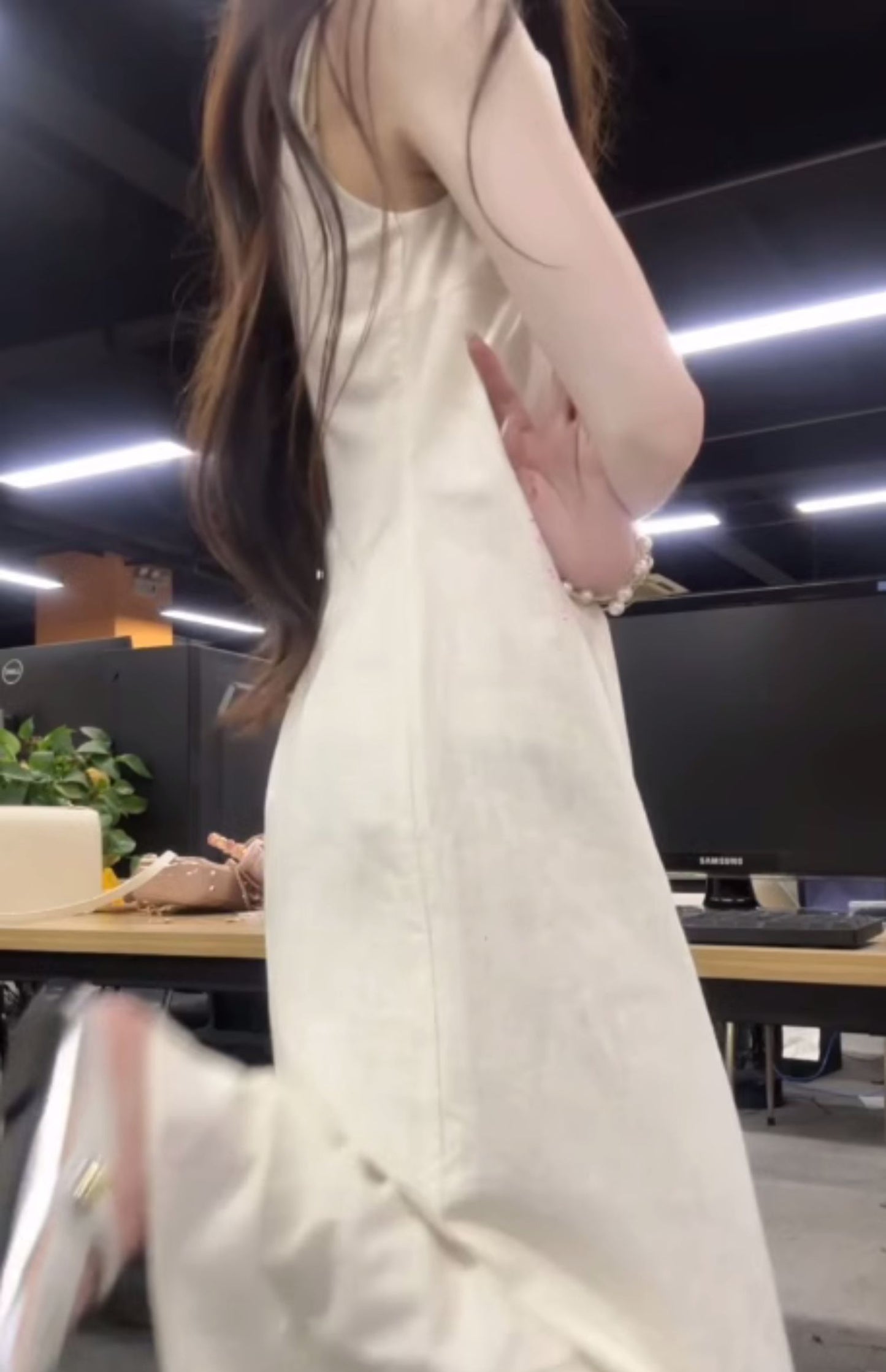 Simple and generous sleeveless dress niche linen print beautiful temperament long dress R0713