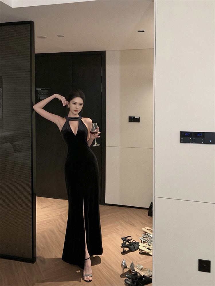 Birthday dress high-end dress high-end niche temperament lady black halter dress R1816
