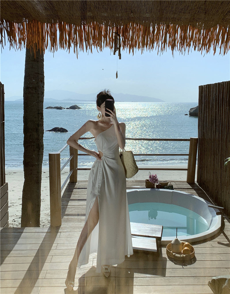 White off-shoulder dress with slits for a beach holiday, slimming suspender beach dress R1603
