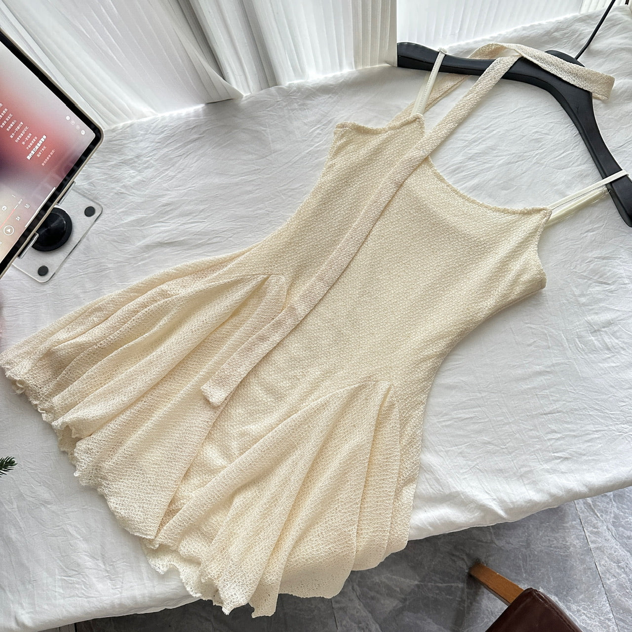 White flower figure-hugging suspender dress R2129