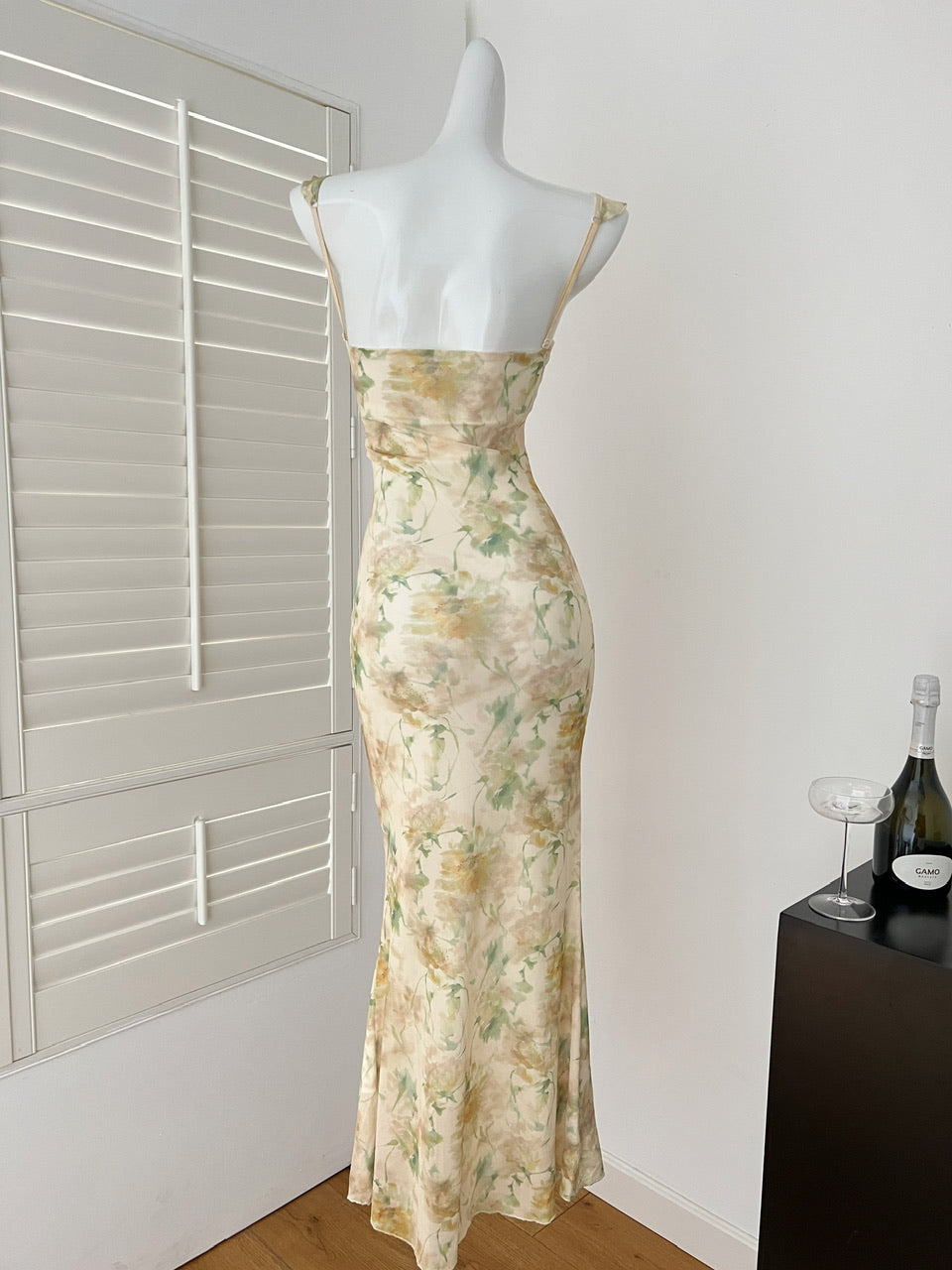 French backless suspender skirt summer waist slim fishtail skirt hip floral long skirt R2185