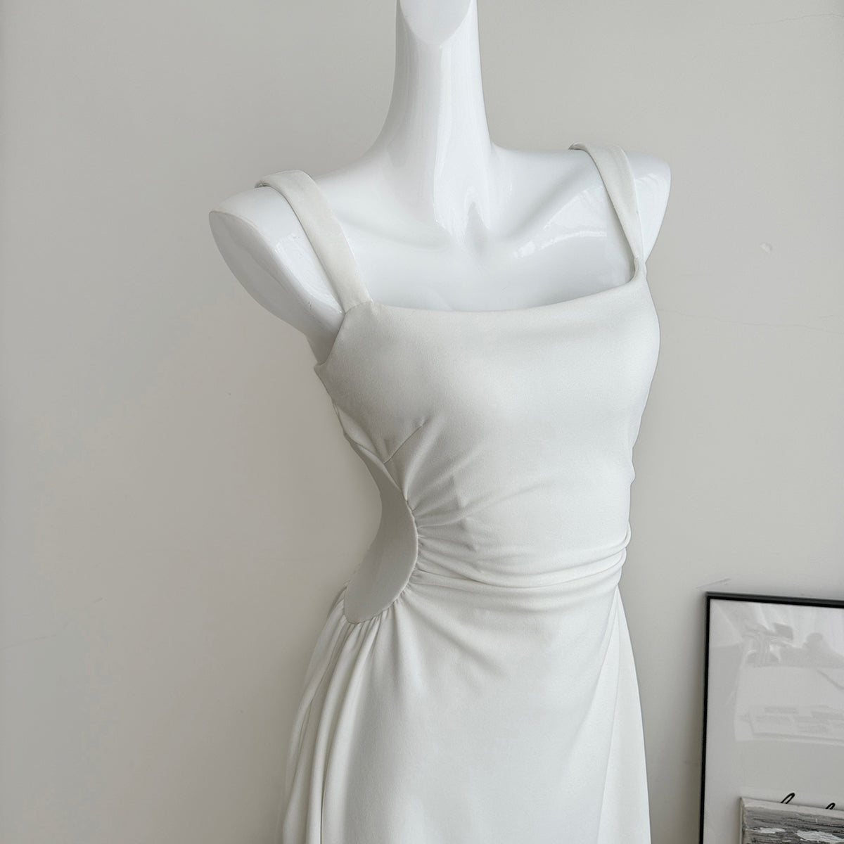 Suspender dress 2025 new square neck French waist niche long skirt R2077