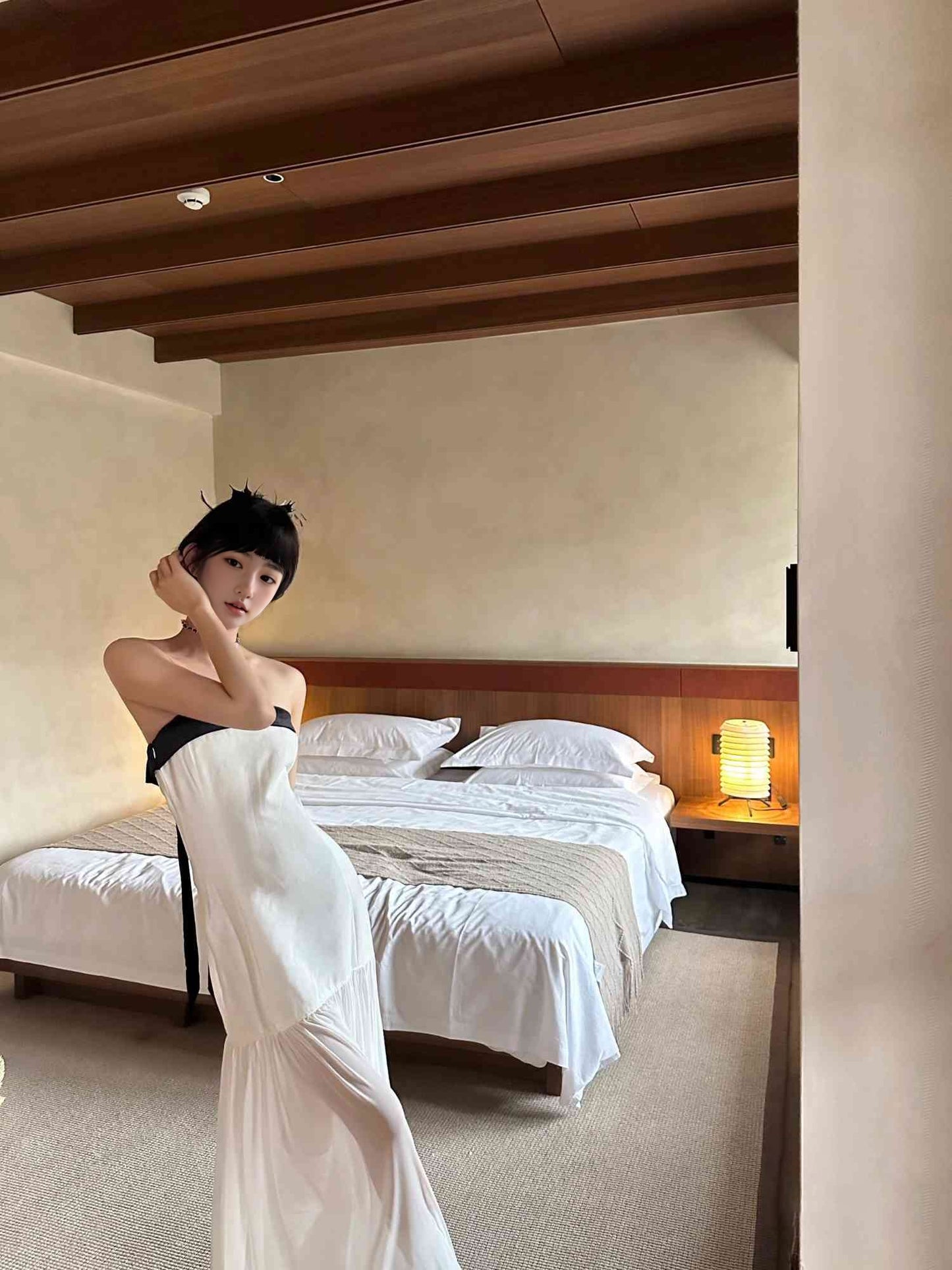 White tube top dress gentle style unique mesh long skirt R0531