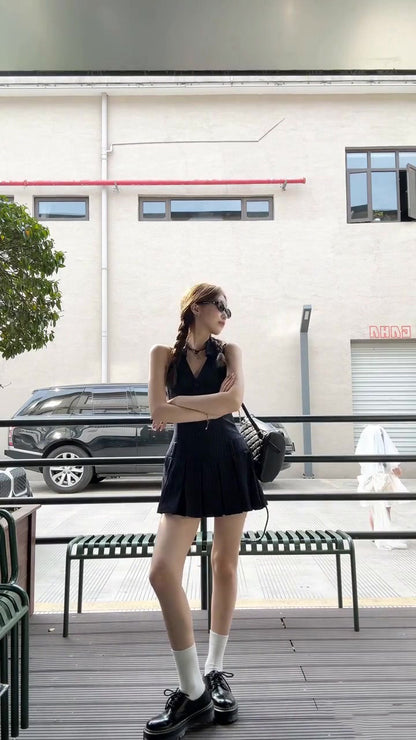 Hot girl halter neck dress chic waist a-line pleated short skirt R0583