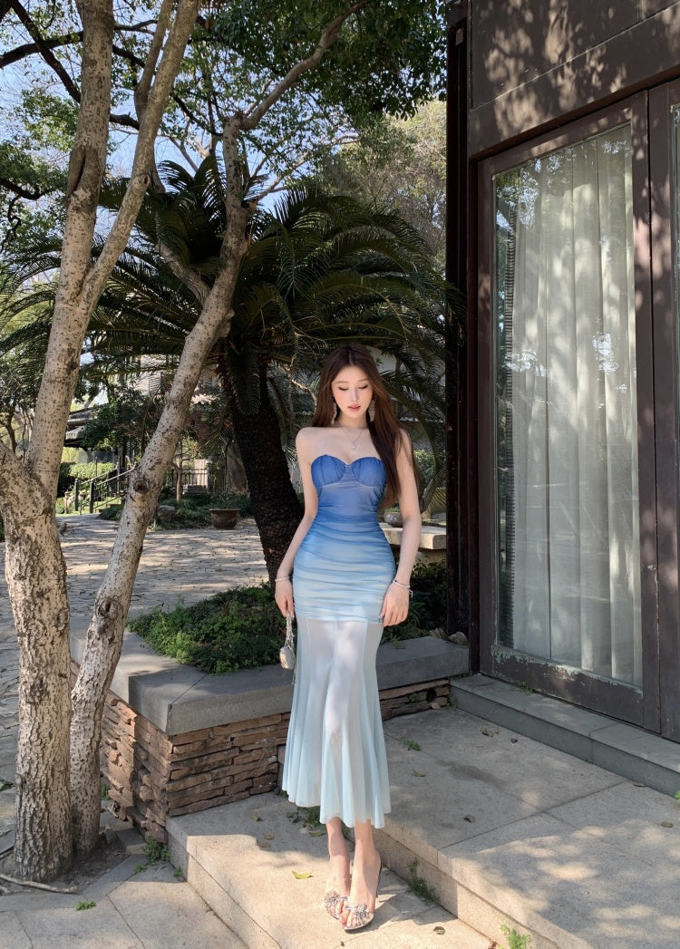 Blue gradient tube top dress 2025 new waist slim fit hip skirt R0563