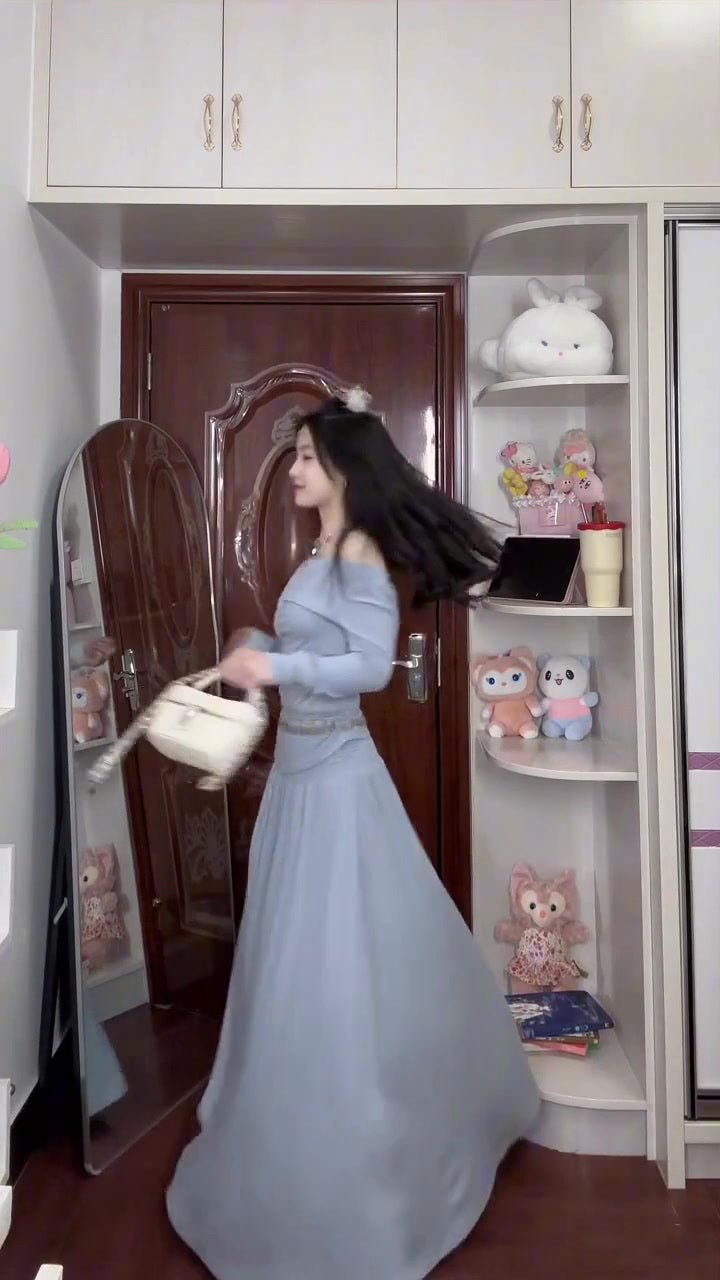 Summer beautiful vacation gentle style blue one shoulder top a line skirt two piece set R0898