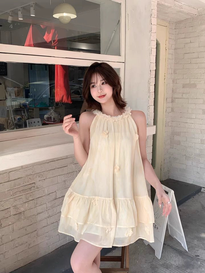 Gentle temperament small skirt holiday style three-dimensional flower sleeveless halter dress R0892