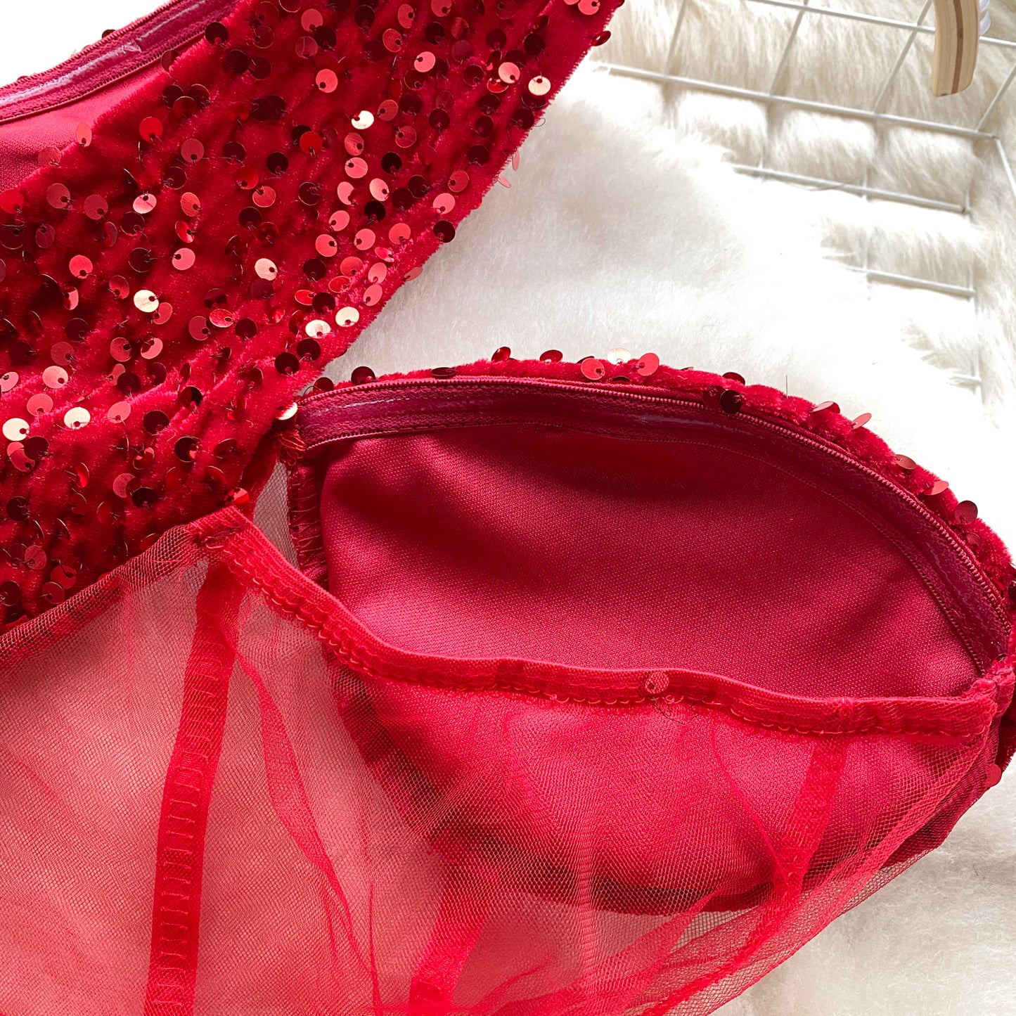 French lady style oblique collar dress mesh sequins niche hip-wrapped hot girl short skirt R2247