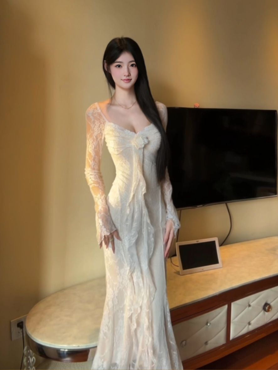 Gentle style temperament square neck dress shows figure sexy slim hip dress R0517