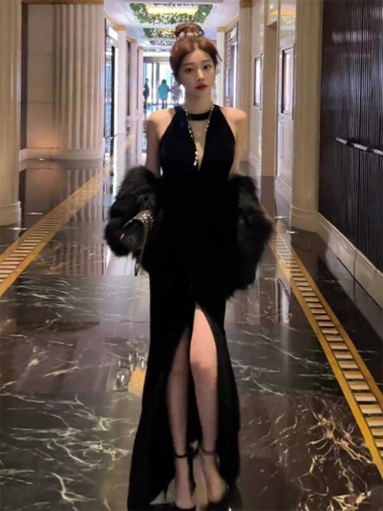 Hepburn style black dress high-end niche temperament sexy halter neck dress R1776