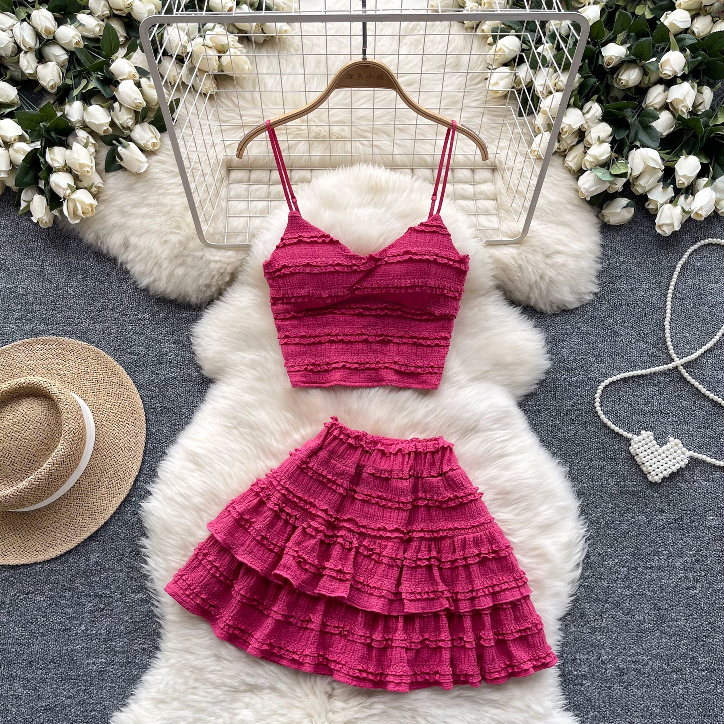 Sweet lace camisole sexy short ruffle skirt holiday two piece suit R2134