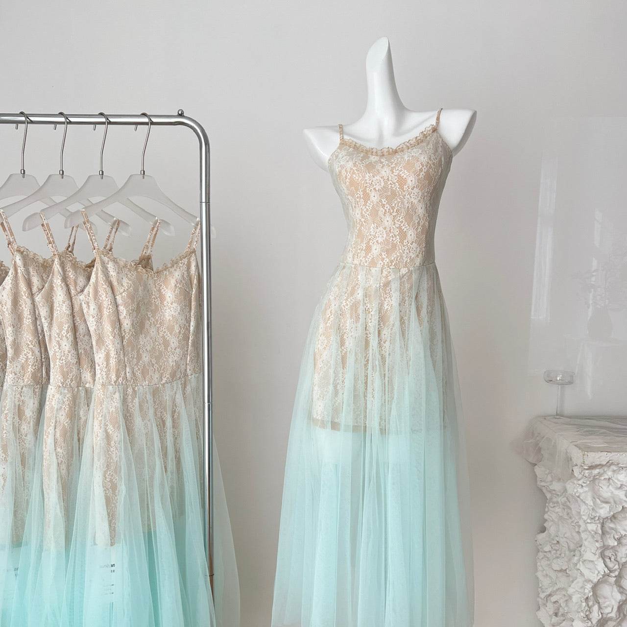 Mesh suspender dress 2025 new lace splicing long skirt high-end skirt R2169