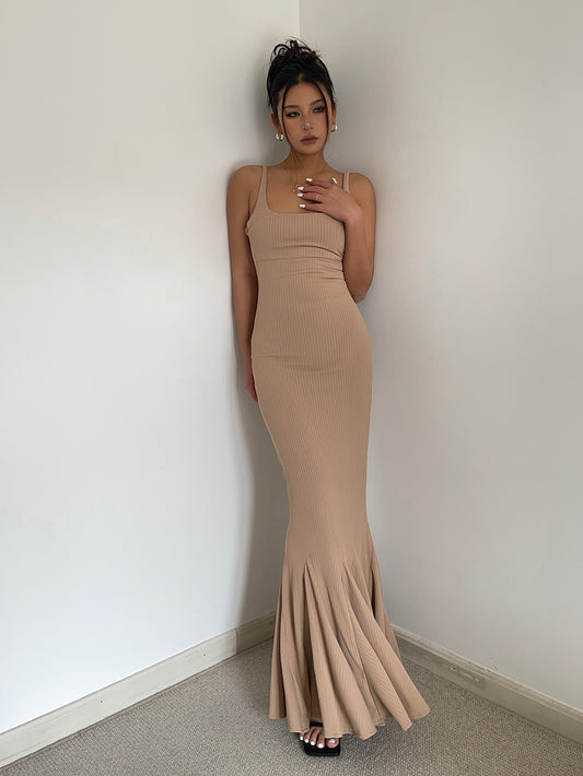 Sexy backless waisted hip dress hot girl slim fit show body holiday long dress R3076