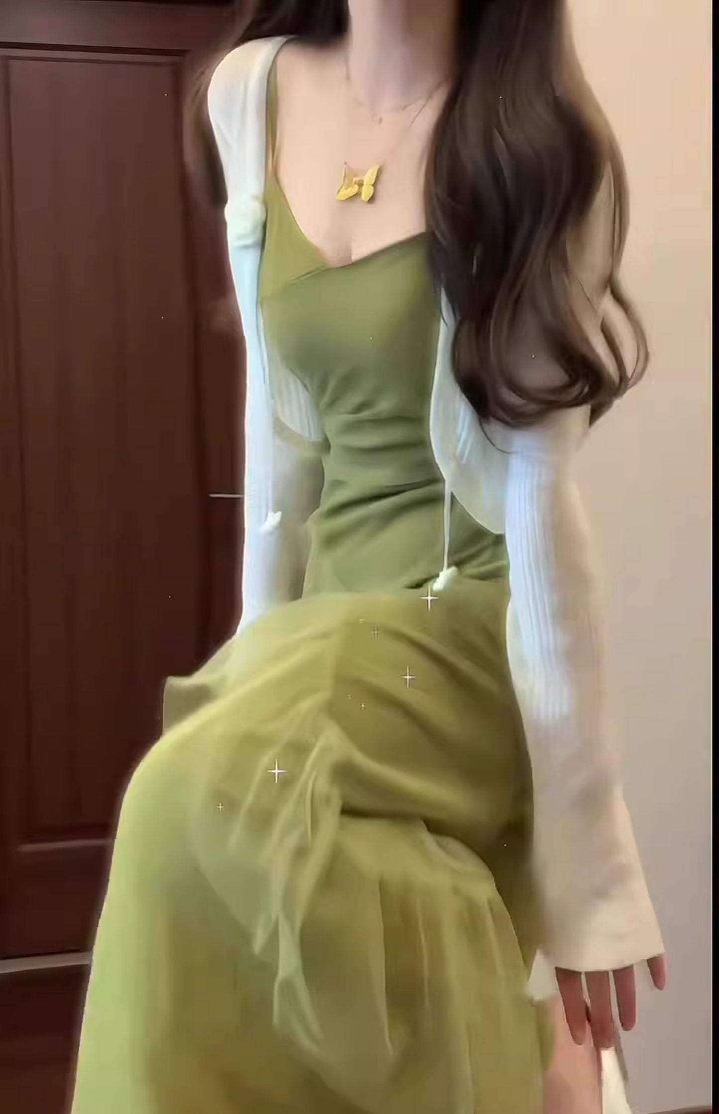 Gentle temperament green suspender dress retro beautiful waist slim a-line long skirt R0704