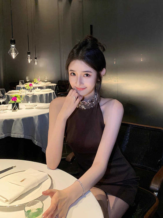 Birthday dress high-end party dress niche high-end French heavy-duty halter dress R1809