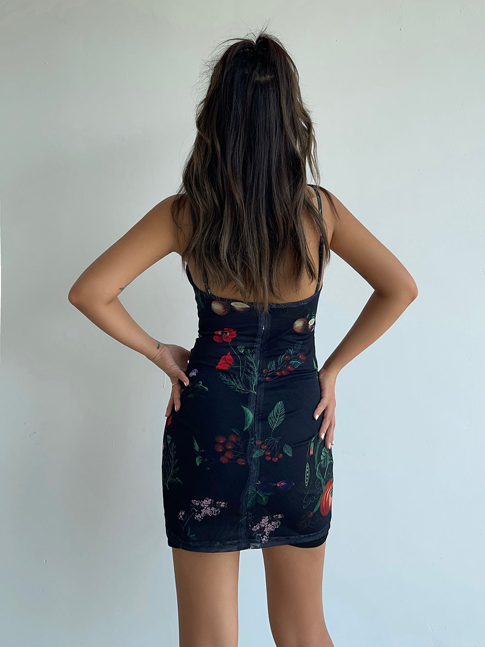 American retro pure desire hot girl small floral slut collar mesh suspender skirt waist hip dress R3085