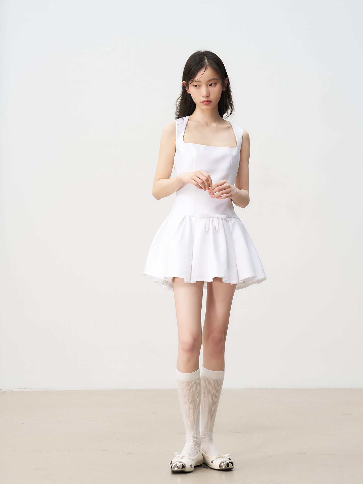 White satin retro princess dress bow waist A-line puffy skirt R5205