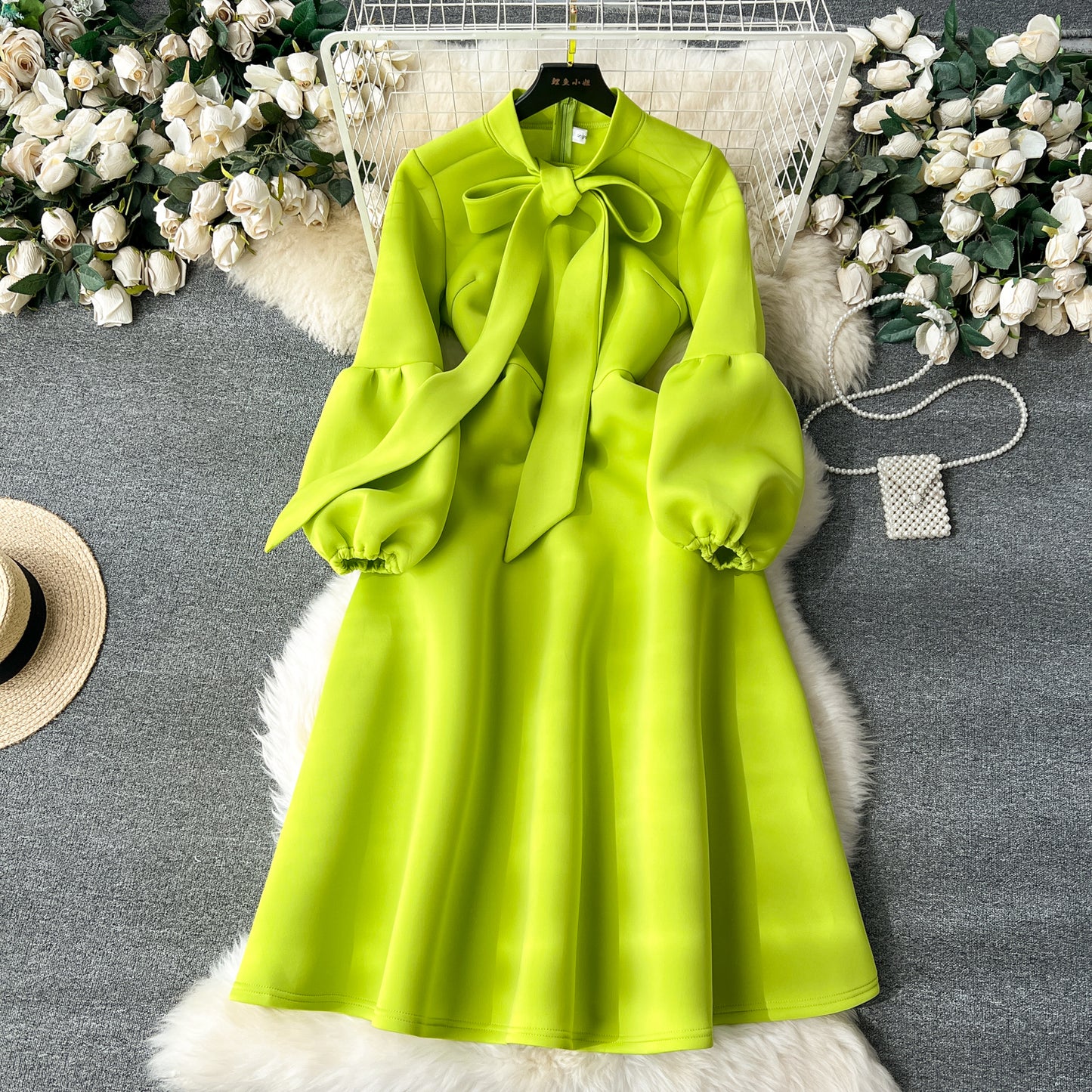 European and American high-end party dress bow tie lantern long sleeve waist big swing dress R2351