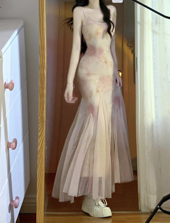 Floral suspender dress, gentle temperament, beautiful waist, slim fit, hip skirt R0588