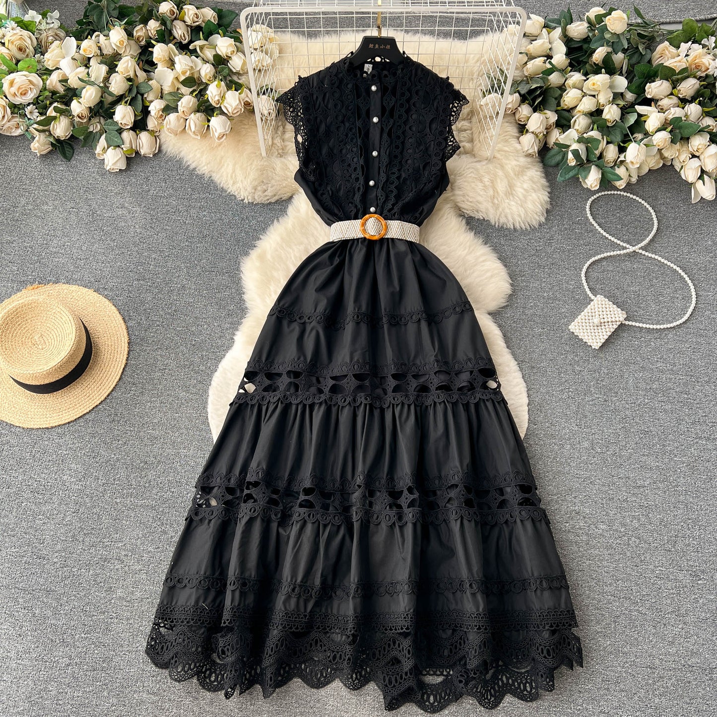 French high-end stand-up collar hollow embroidered lace sleeveless waist slimming elegant dress R2159