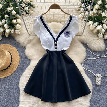 Sexy V-neck low-cut short-sleeved dress with slim waist and A-line short skirt for hot girls R2132