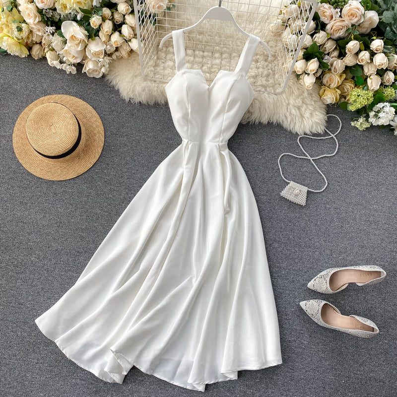 2025 new design V-neck backless retro solid color waist slimming dress R2157