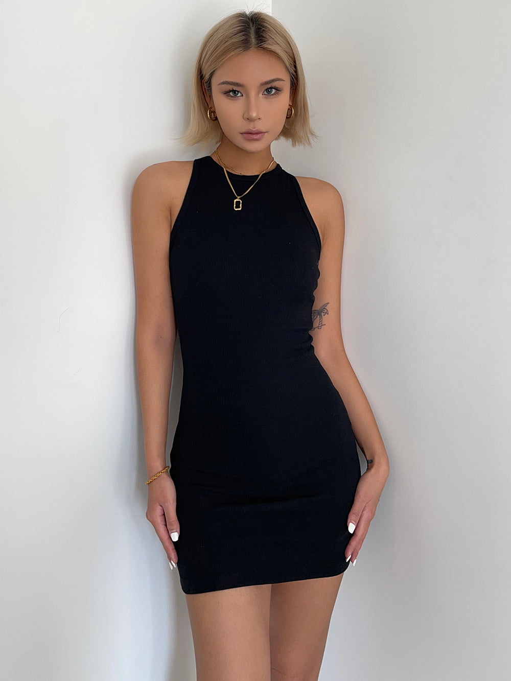 Holiday style hot girl sexy backless halter neck tie chest party hip skirt summer R3083