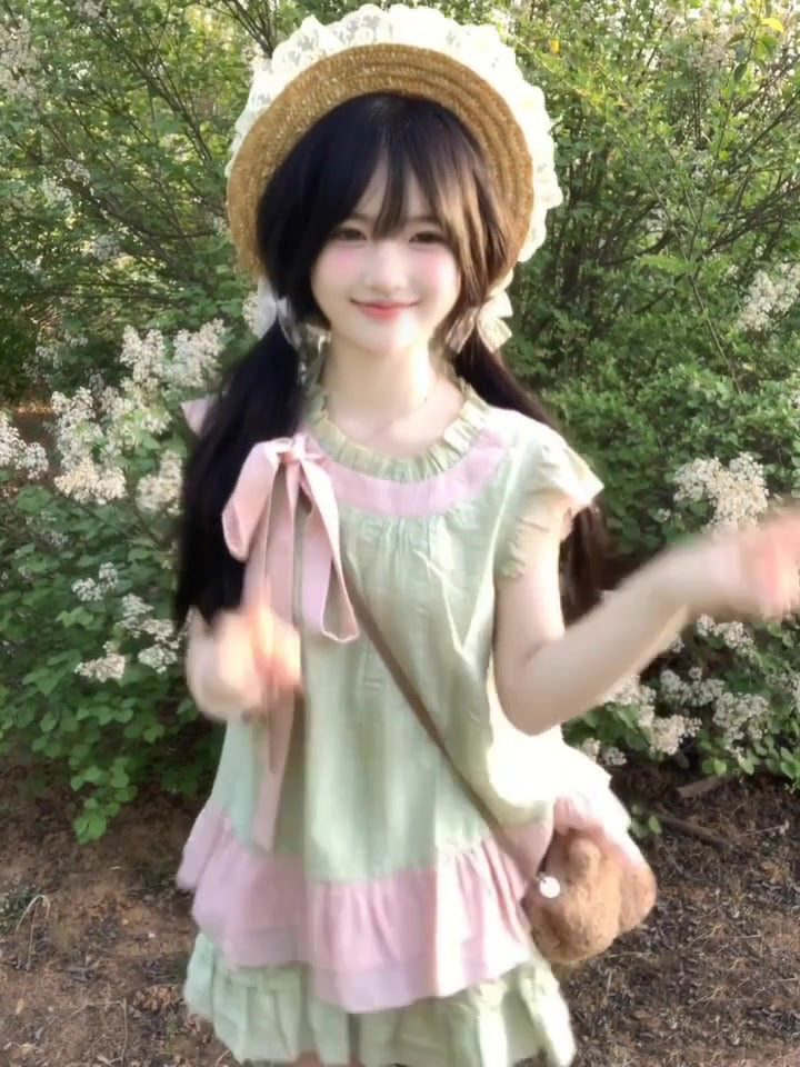 Pure outfit set casual green small flying sleeve top short skirt two-piece set R0834