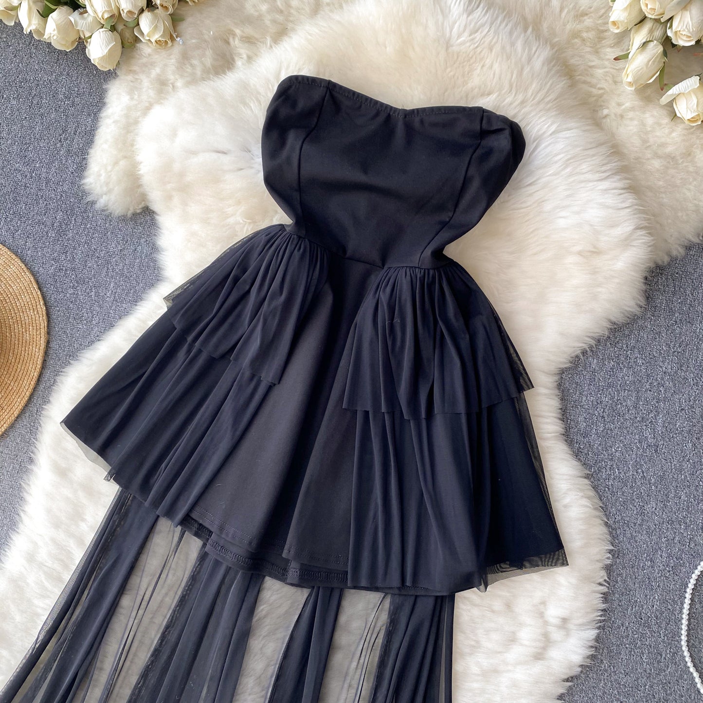 Retro elegant tube top dress dress waist temperament irregular fluffy little black dress R2253