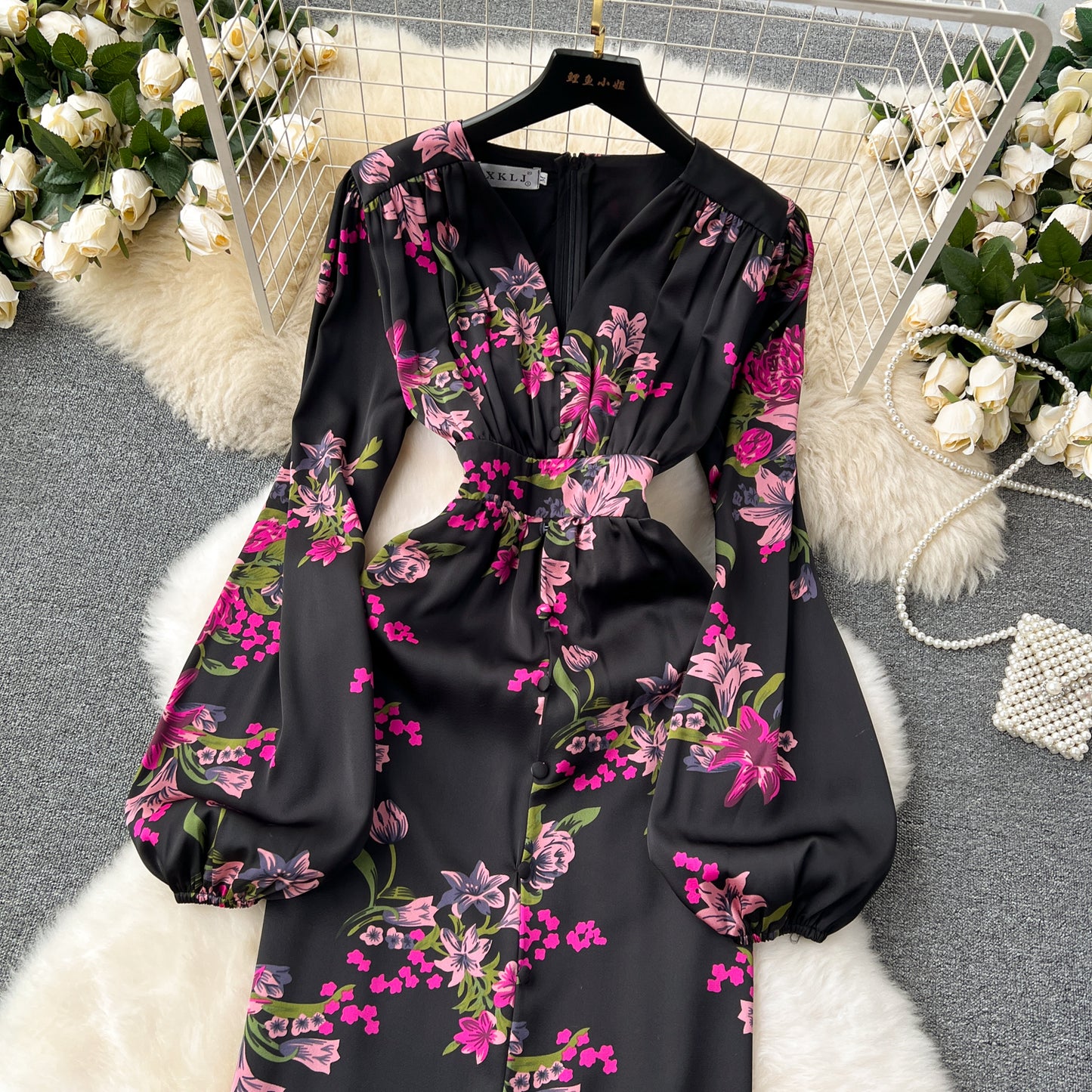 Temperamental and elegant dress 2025 new waist lantern sleeves printed dress long skirt R2246