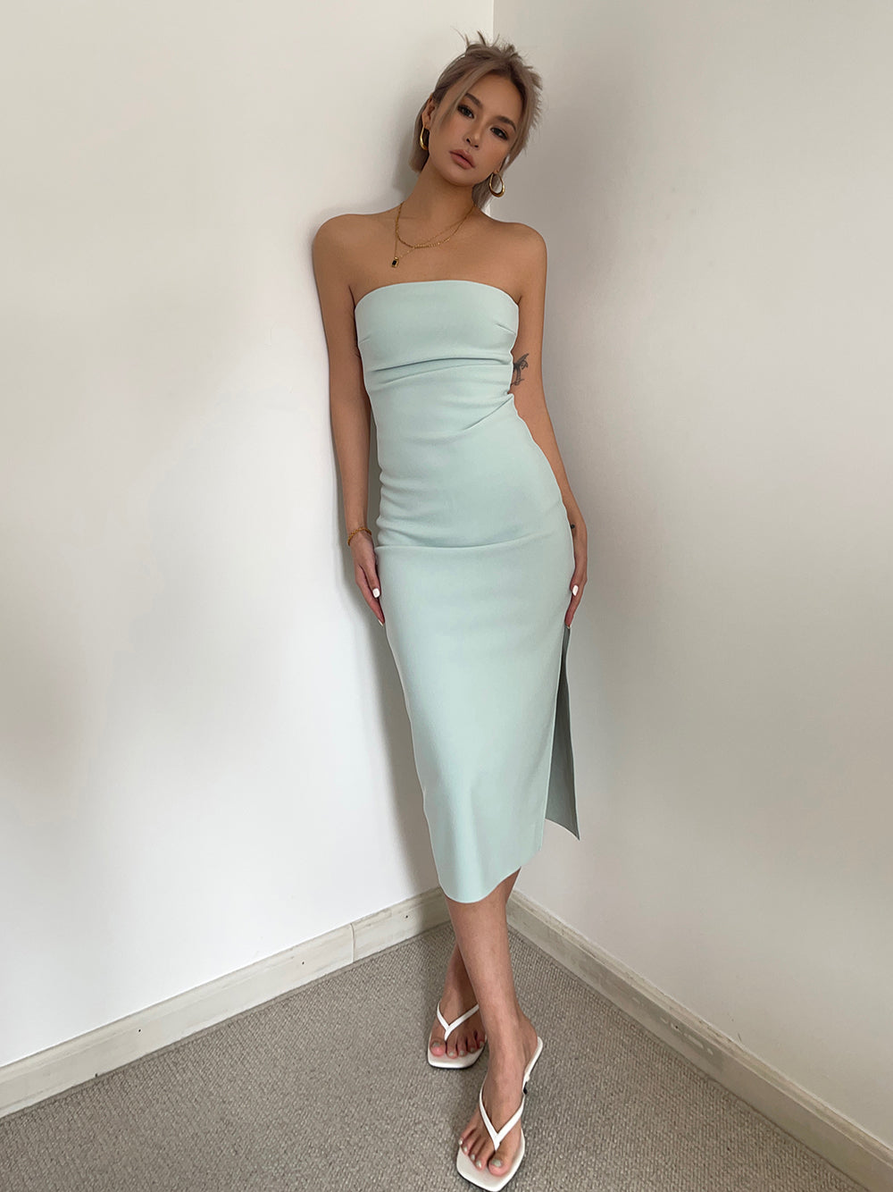 Hot girl sexy slit tube top dress slim fit medium length hip waist dress high-end long skirt R3037
