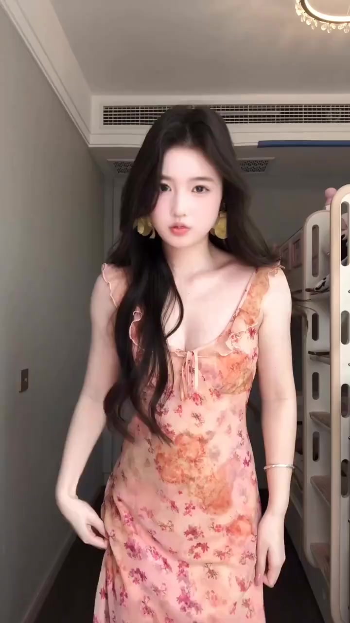 Pink floral suspender dress beautiful waist slim hip skirt R0622