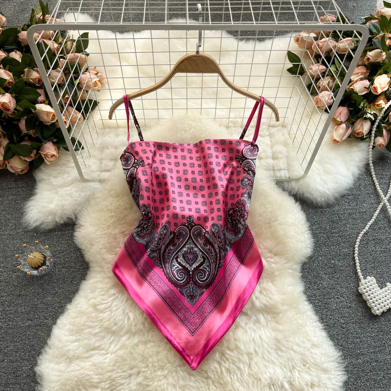 Women's tops with a design sense, niche print, bellyband, backless, slim and versatile camisole R2190