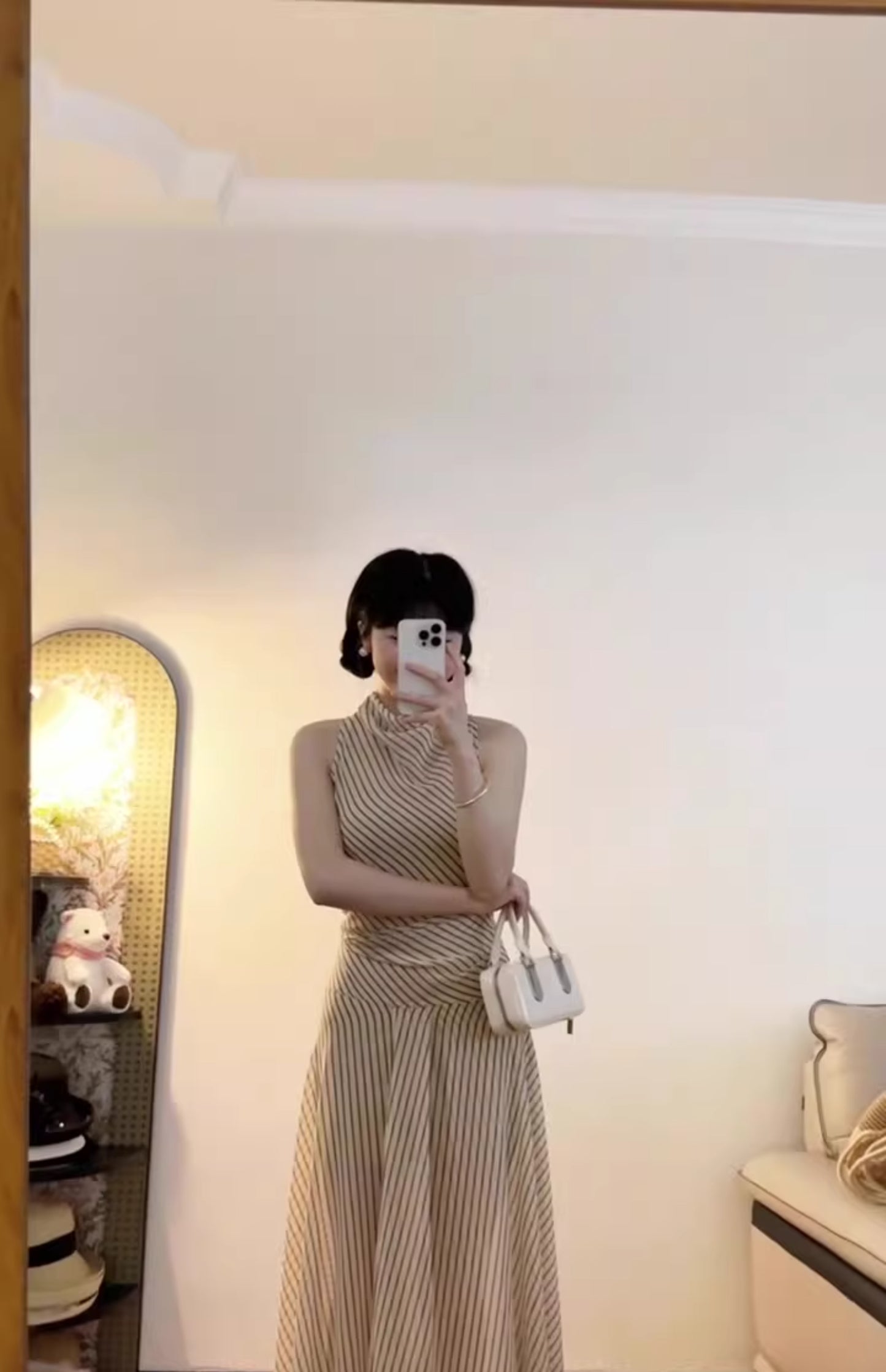 Temperament striped sleeveless dress with a flared collar, slim waist and beautiful long skirt R0719