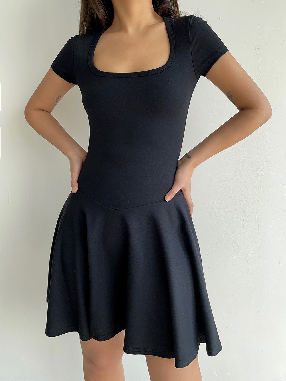 Elastic sexy low-cut square neck waist dress new summer style temperament slim ballet skirt R3073