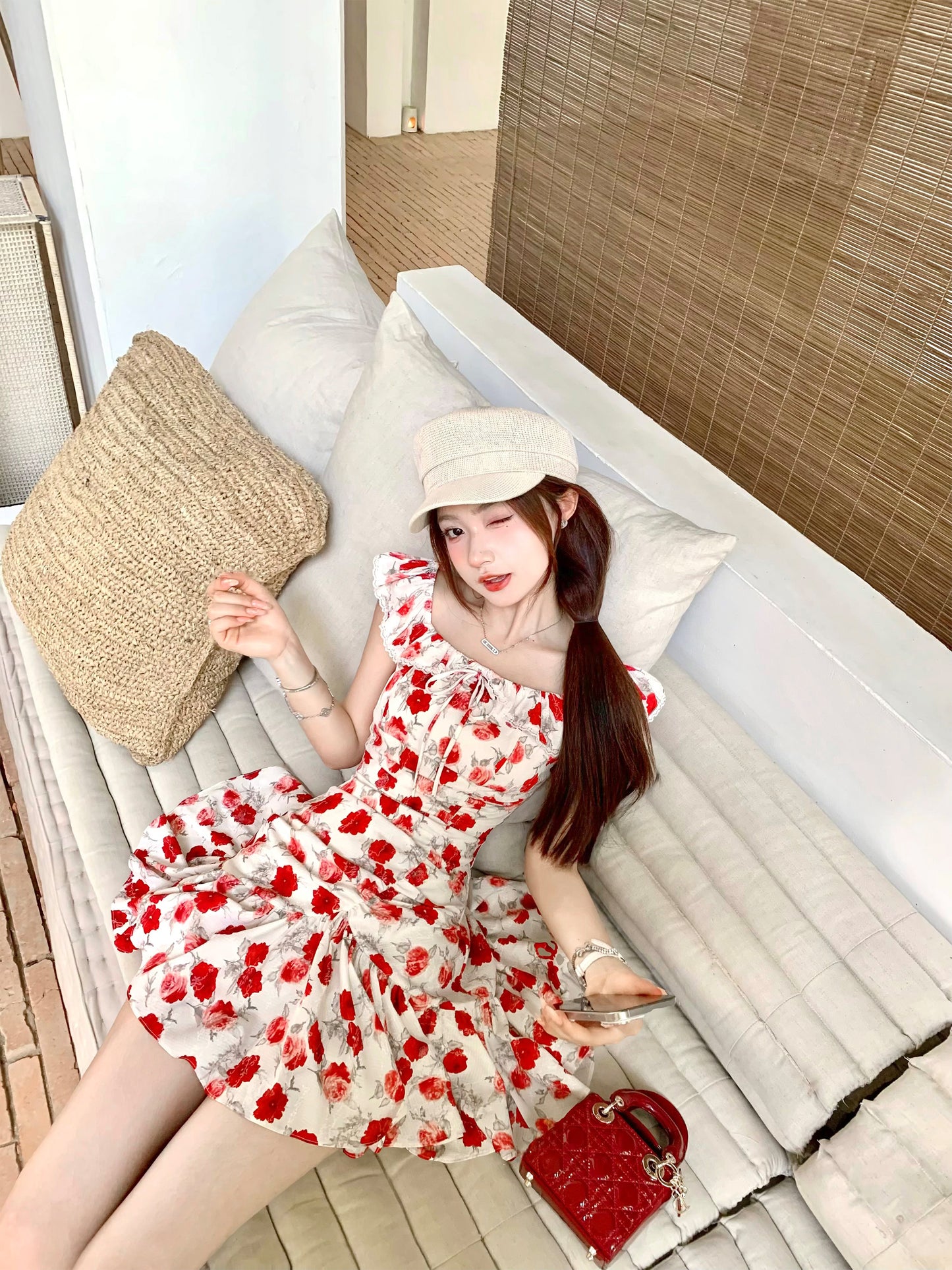 Holiday white retro red floral dress waist summer beautiful small flying sleeves dress R3824