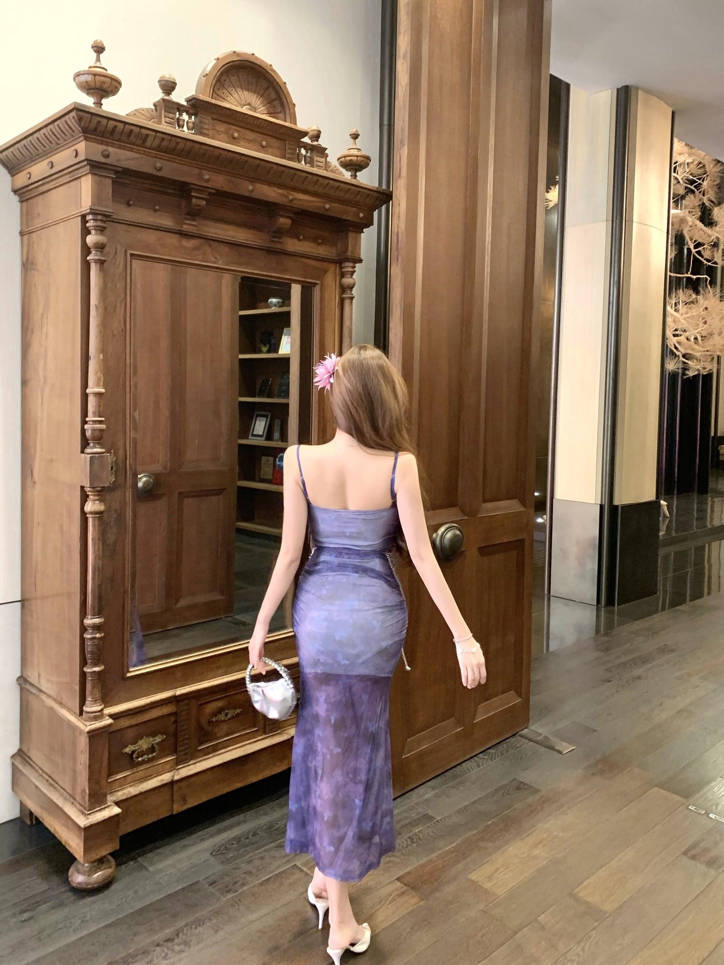 Beautiful small skirt waist hip skirt purple floral suspender dress R0635