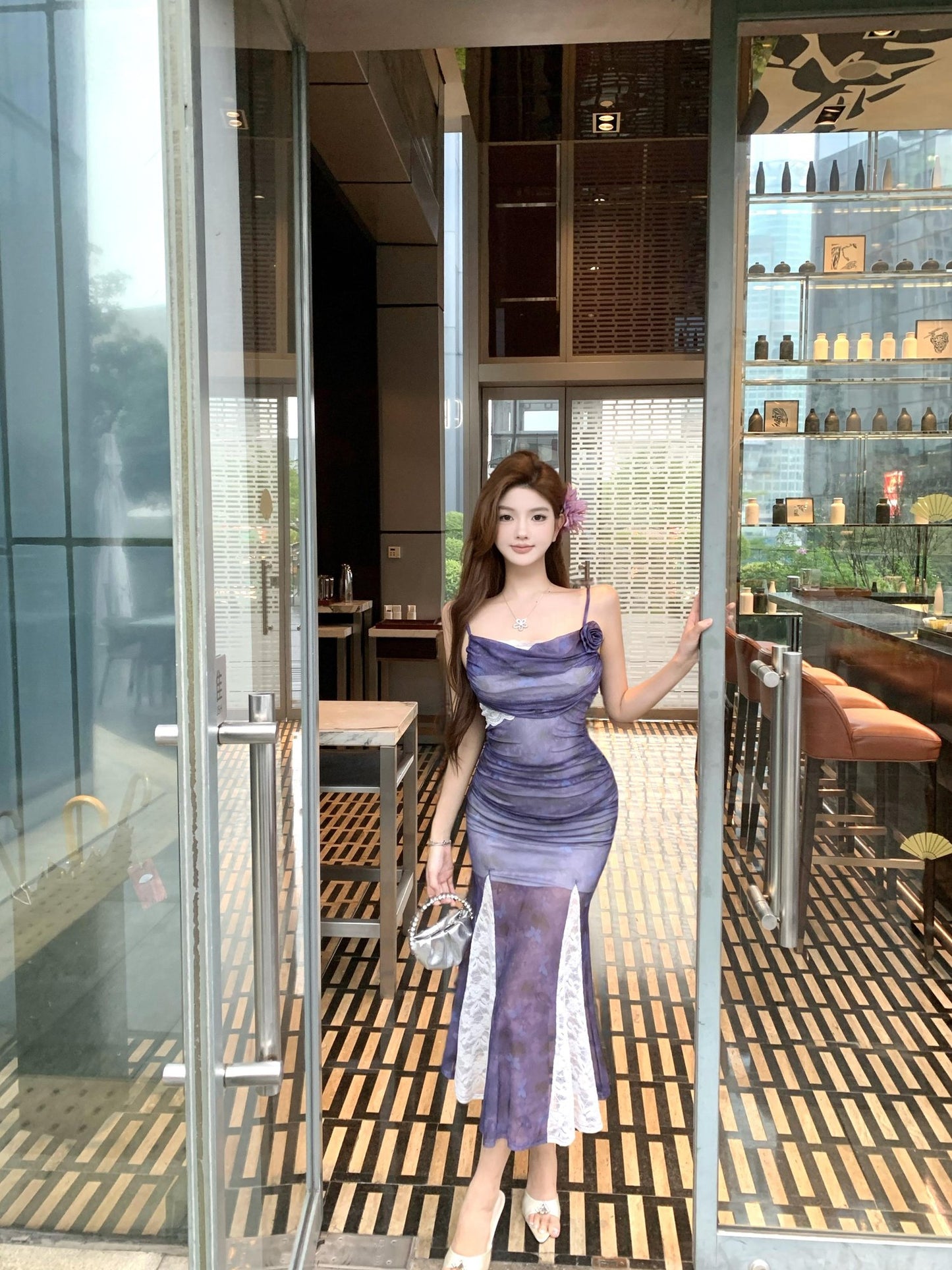 Beautiful small skirt waist hip skirt purple floral suspender dress R0635