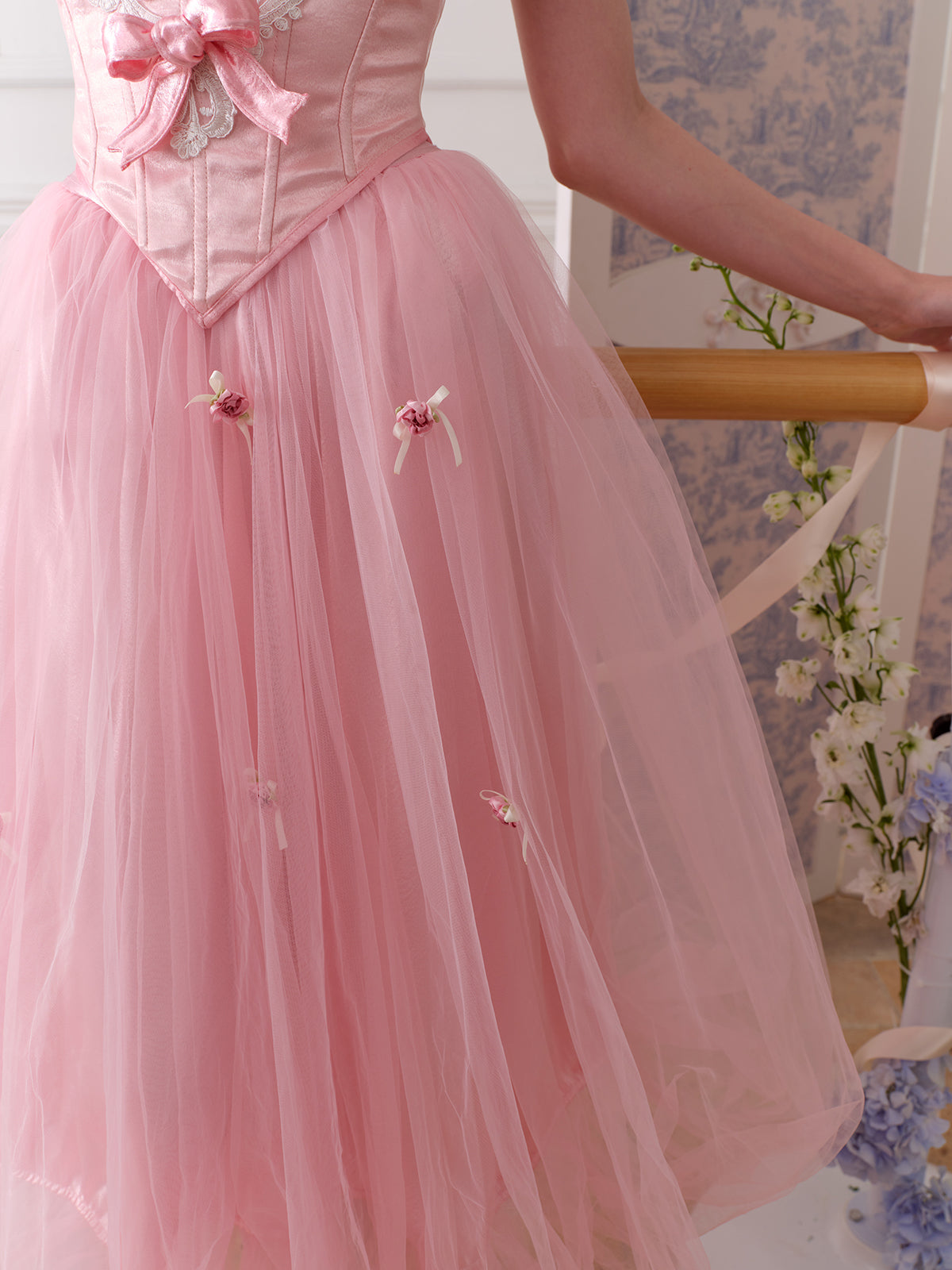 French Sweet Ballet Style Pink Fishbone Corset Mesh Skirt Set Homecoming Dress R5166