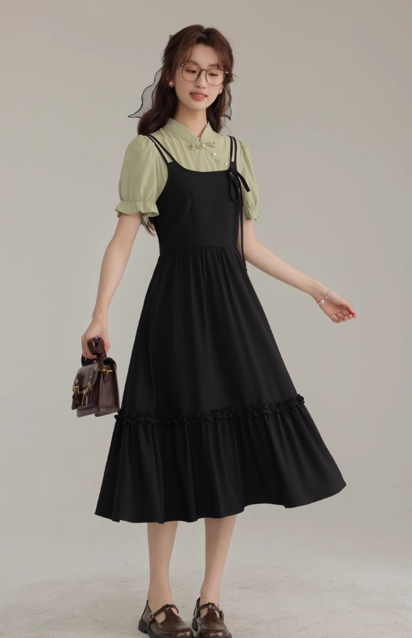 2025 new Chinese style improved cheongsam short-sleeved dress beautiful small skirt R1966