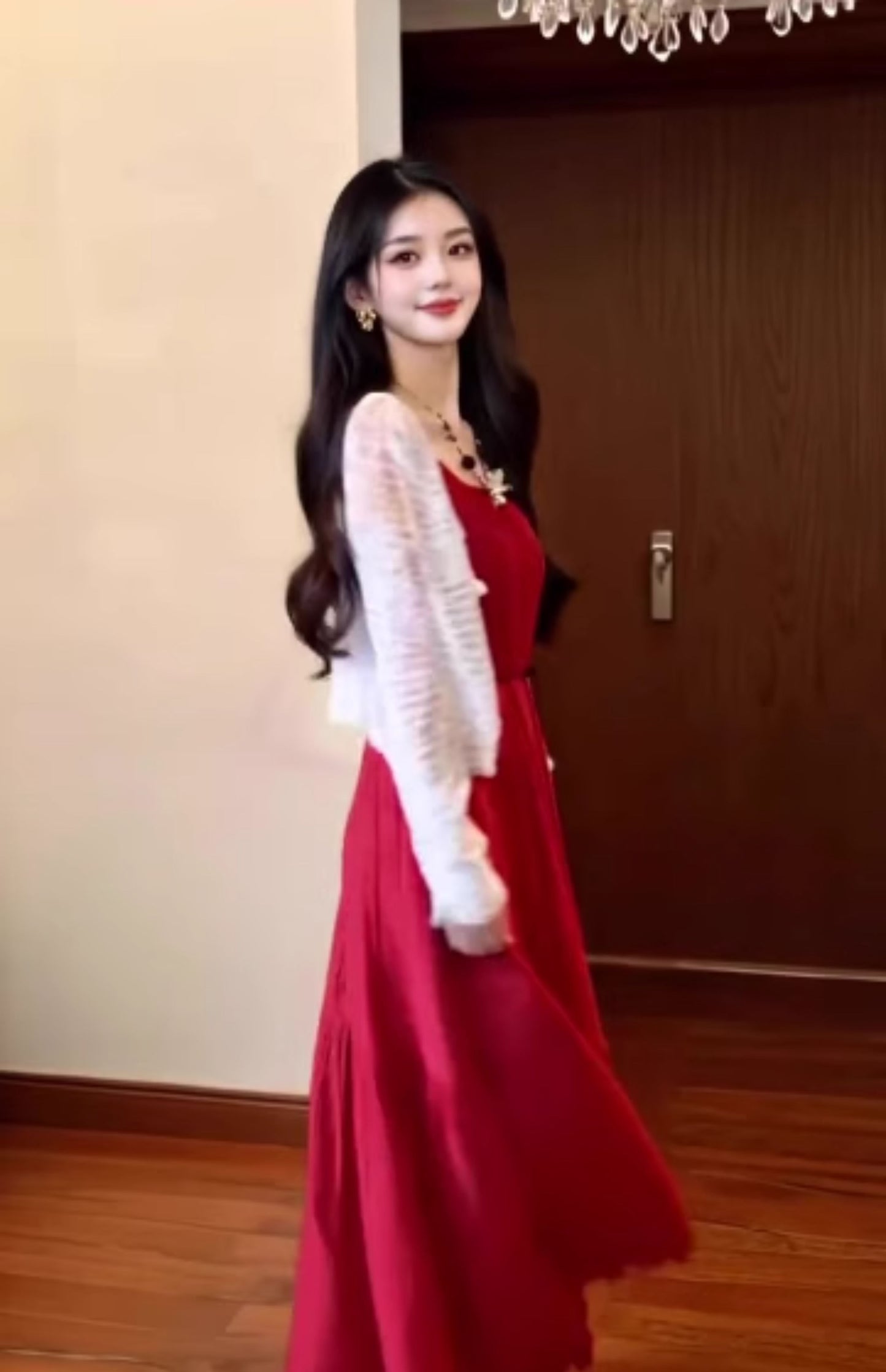 Retro red suspender dress holiday style temperament waist A-line long skirt R0682