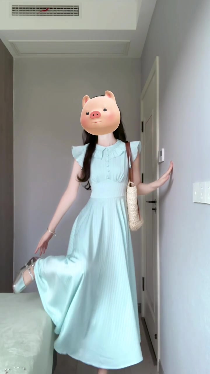 French blue small flying sleeve dress for vacation, beautiful, unique, gentle, waist-length dress R0448