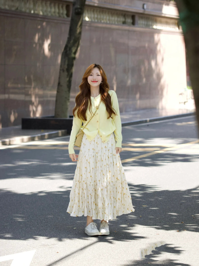 2025 new women's suit knitted cardigan beautiful floral skirt two-piece suit R0708