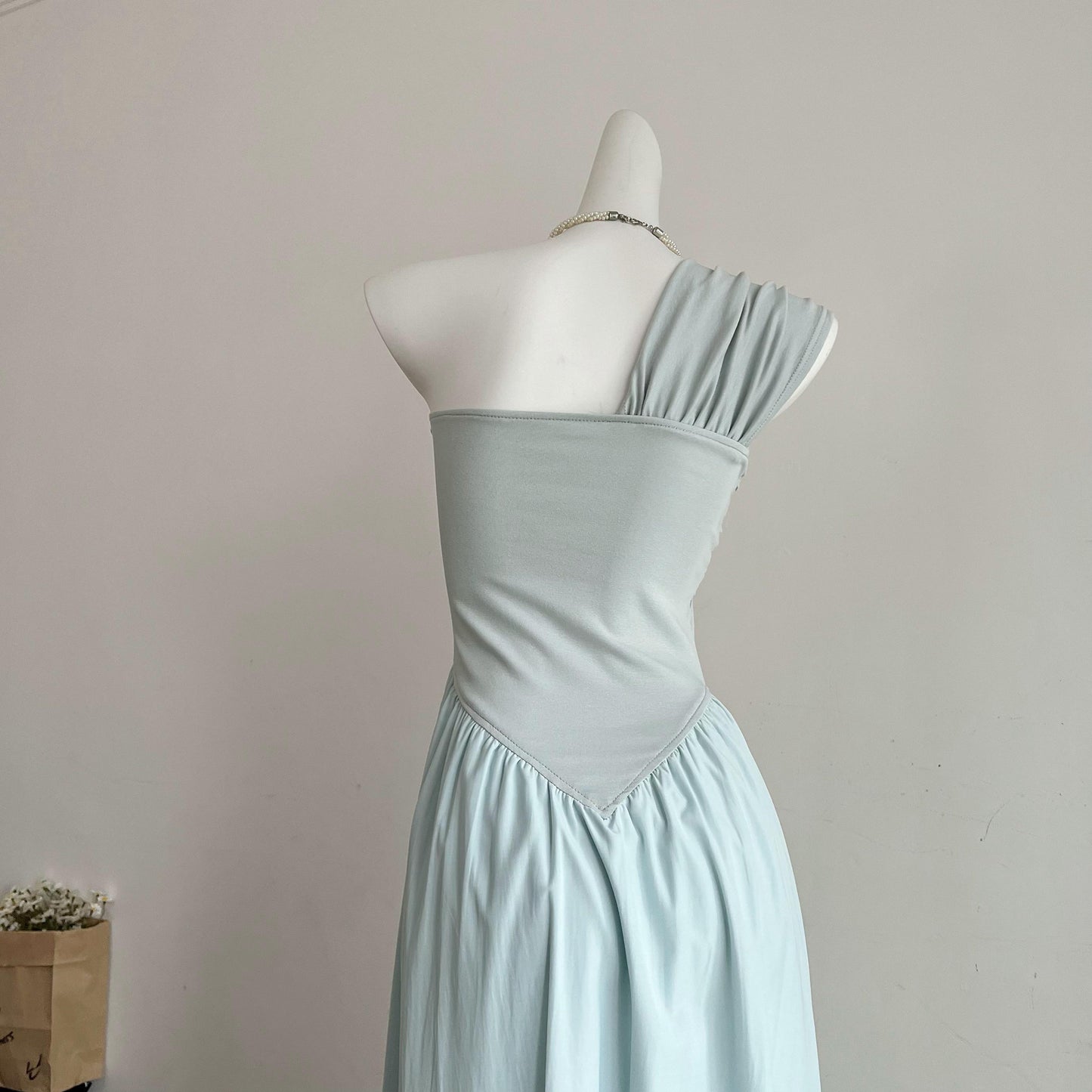 Slimming waist sleeveless hollow pure off-shoulder casual long knitted dress R2039